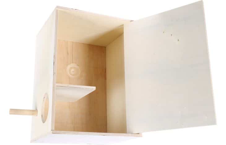 Horizontal wooden breeding nest box for budgies – image 3