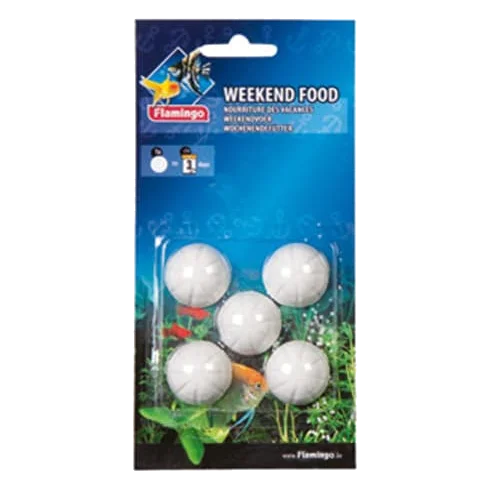 Weekend food block for aquarium fish