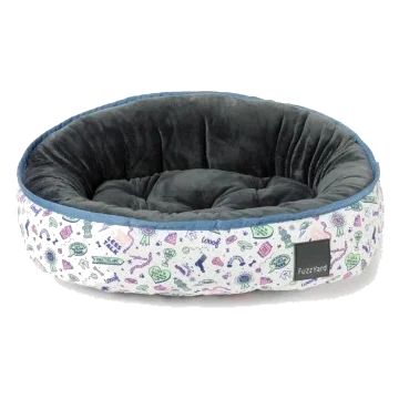 FuzzYard Best In Show Reversible Oval Dog Bed