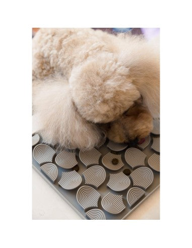 Dog lick mat FuzzYard Life Hide & Treat Sandstone