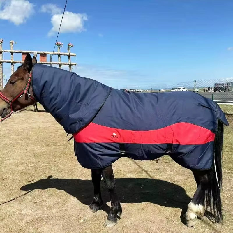 Waterproof winter horse rug with hood – view 3