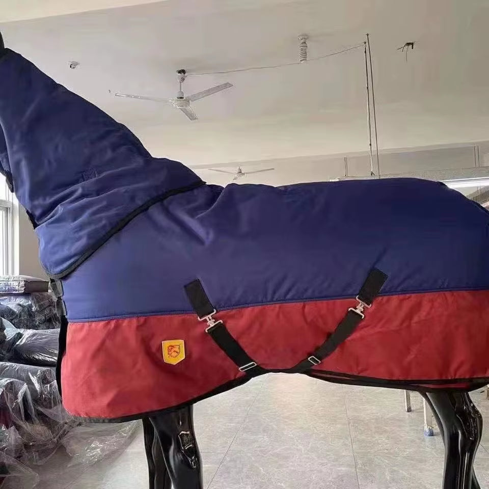 Waterproof winter horse rug with hood – view 8