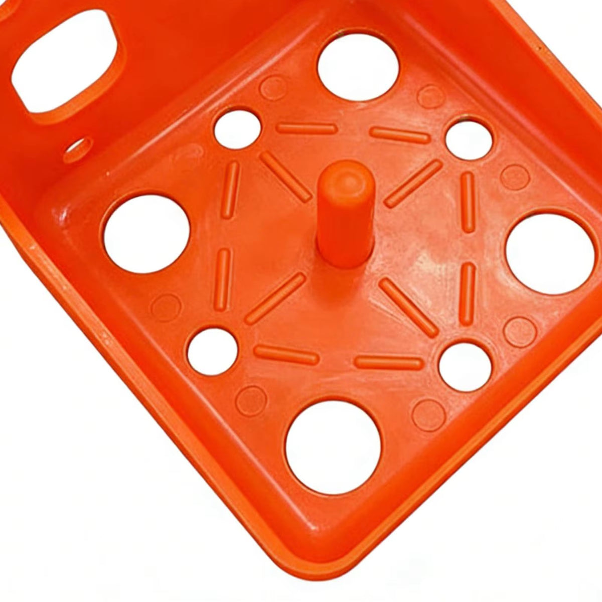 Salt and mineral lick holder for horses – view 5